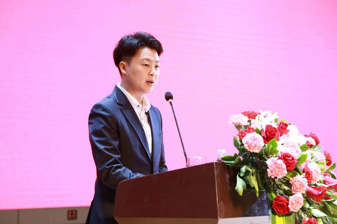 悦康药业集团营销中心河南省区经理刘洋女士发言